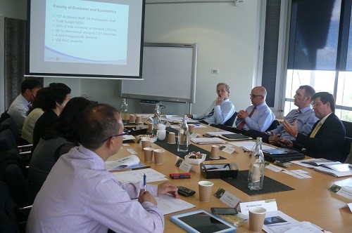 访问麦考瑞大学