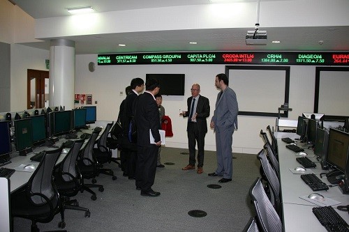 5月1日雷丁大学亨利商学院ICMA中心2