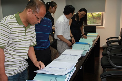 ä¸å®¶ç¿»éç&nbsp;ç©¶é¢ç¸å³ææ